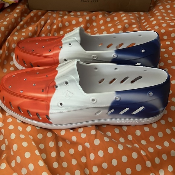 NIB sperry firecracker loafers 
size: 12M main image 7